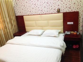 Liuzhou Jinqiao Business Hotel Экстерьер фото
